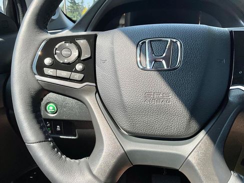 Used 2022 Honda Pilot Elite image 25