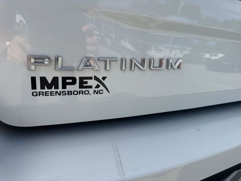 Used 2025 Ford Expedition Platinum w/ Driver's Package image 36