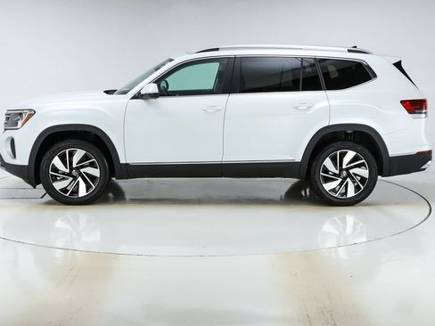 New 2026 Volkswagen Atlas SEL image 2