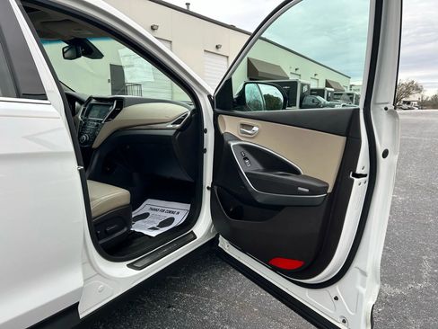 Used 2017 Hyundai Santa Fe Limited image 68