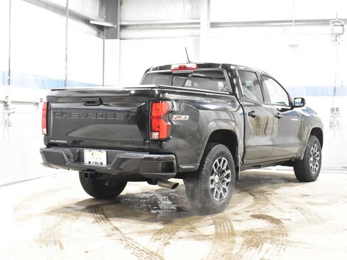 Used 2023 Chevrolet Colorado Z71 w/ Z71 Convenience Package 2 image 25