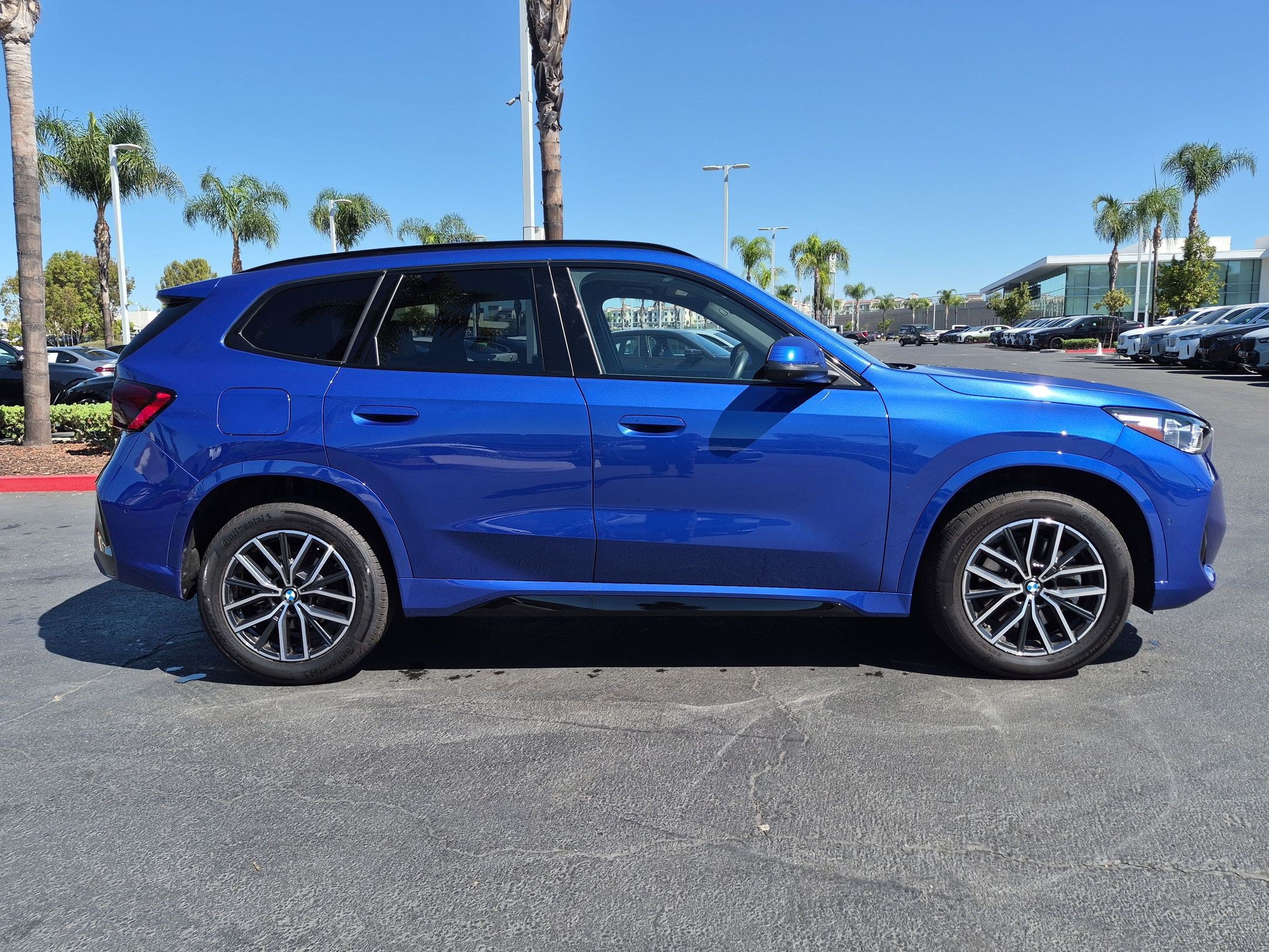 Used 2026 BMW X1 xDrive28i AWD/4WD image 11