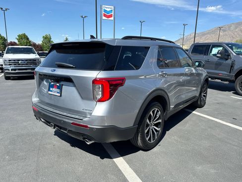 Certified 2023 Ford Explorer ST-Line w/ Class IV Trailer Tow Package AWD/4WD image 6