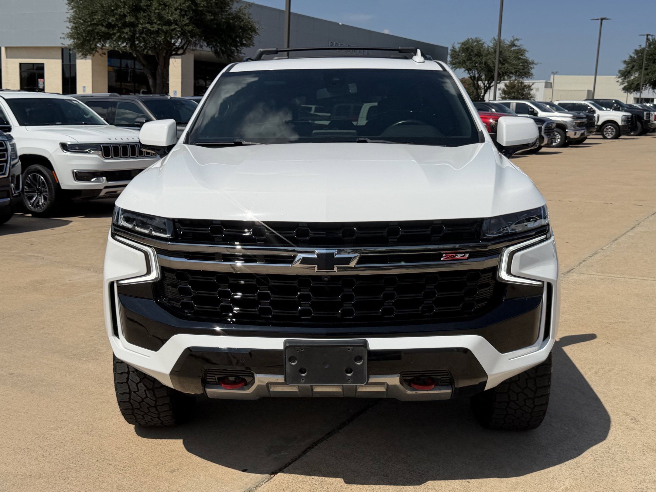 Used 2021 Chevrolet Tahoe Z71 w/ Z71 Off-Road Package AWD/4WD image 7