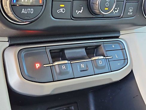 Used 2020 GMC Acadia Denali w/ Technology Package image 21