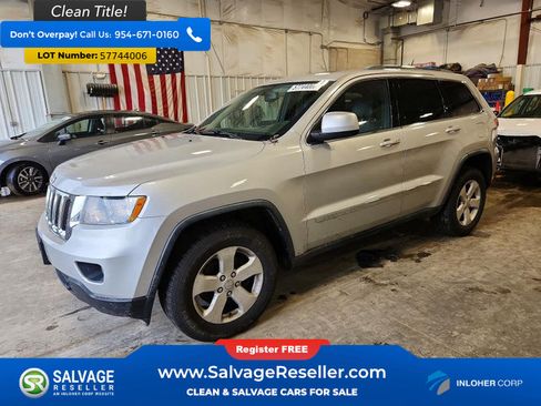 Used 2011 Jeep Grand Cherokee Laredo AWD/4WD image 1
