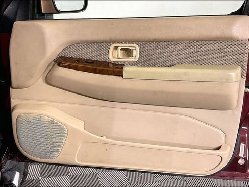 Used 1999 Nissan Pathfinder XE RWD image 22