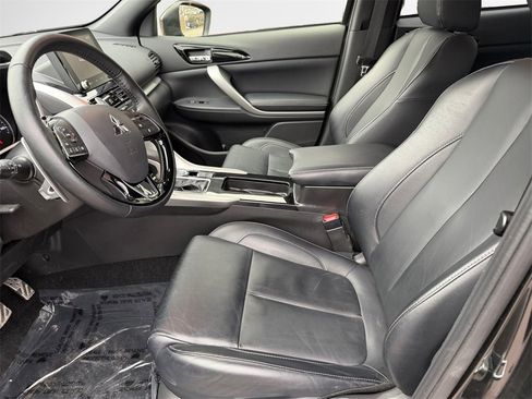 Used 2024 Mitsubishi Eclipse Cross SEL image 12
