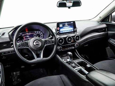 Used 2024 Nissan Sentra SV image 5