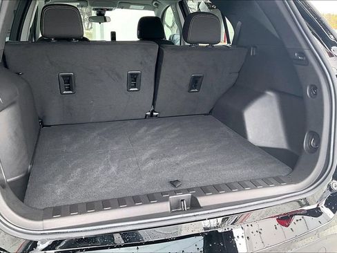 Used 2024 Chevrolet Equinox LS w/ LS Convenience Package image 24