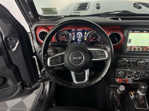 Certified 2022 Jeep Gladiator Rubicon w/ Cold Weather Group image 13