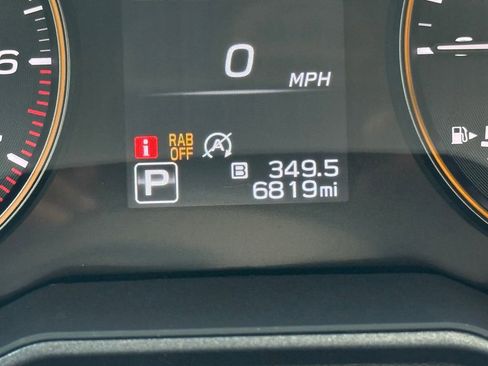 Used 2025 Subaru Outback Wilderness AWD/4WD image 27