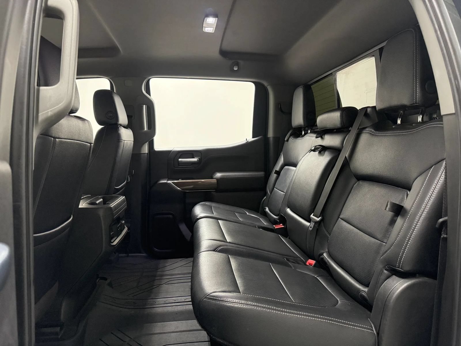 Used 2020 Chevrolet Silverado 1500 RST w/ Texas Edition RWD image 15