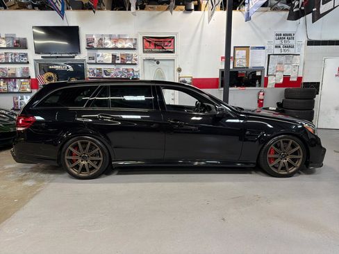 Used 2015 Mercedes-Benz E 63 AMG S-Model image 4