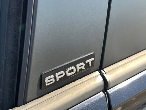 Used 2023 Volkswagen Jetta Sport image 22