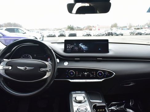 Used 2022 Genesis GV70 2.5T w/ Select Package image 42