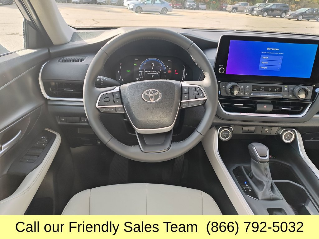 New 2026 Toyota Grand Highlander XLE FWD image 13