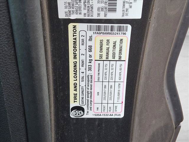Used 2016 Ford Mustang Coupe RWD image 15