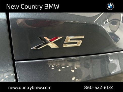 New 2026 BMW X5 xDrive40i w/ Premium Package image 10