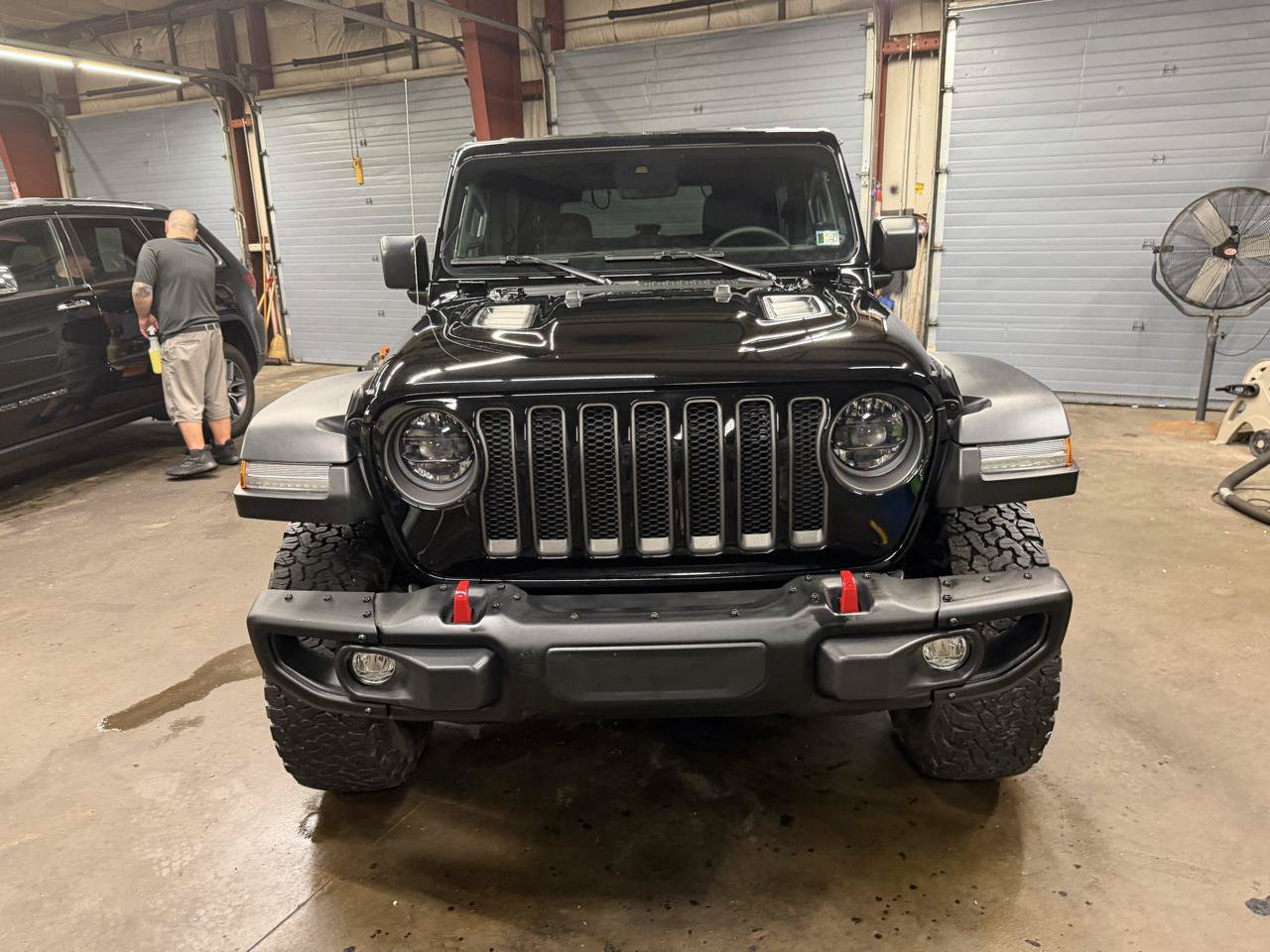 Used 2023 Jeep Wrangler Rubicon w/ Steel Bumper Group AWD/4WD image 2