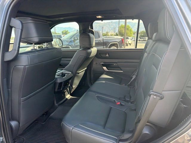 Used 2026 Toyota Sequoia Limited w/ Tow Technology Package AWD/4WD image 24
