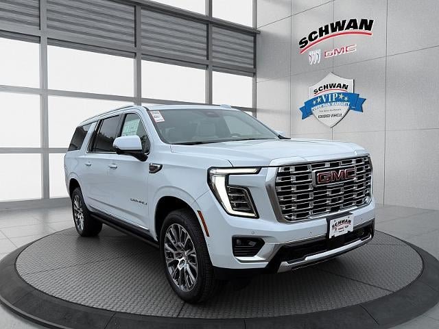 Used 2026 GMC Yukon XL Denali w/ Denali Reserve Package AWD/4WD image 2