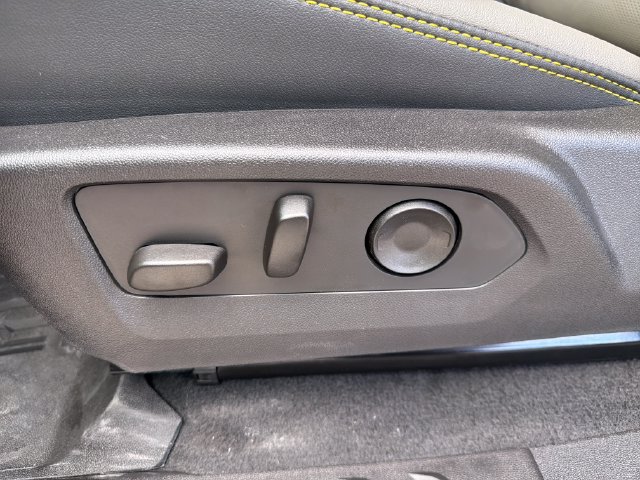 New 2026 Chevrolet Colorado ZR2 w/ Technology Package AWD/4WD image 18