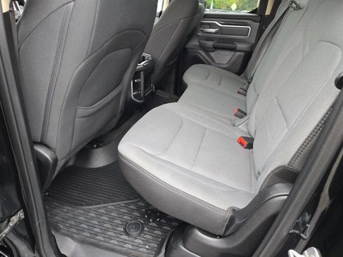 Used 2020 RAM 1500 Big Horn AWD/4WD image 23