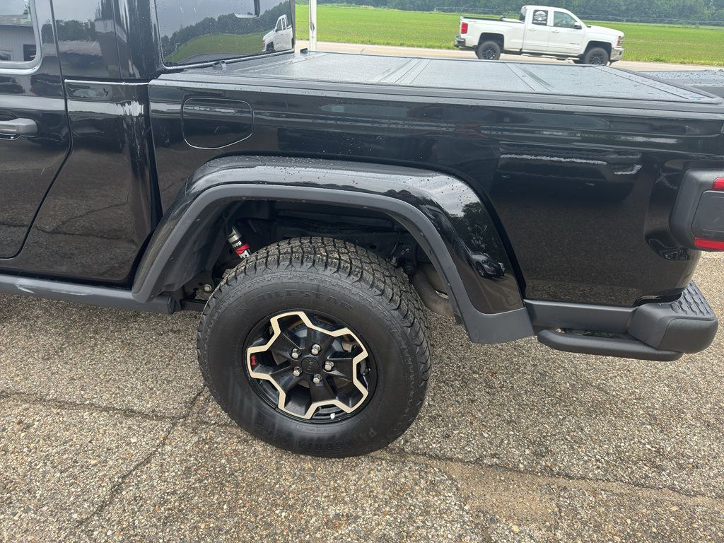 Used 2021 Jeep Gladiator Rubicon w/ Dual Top Group AWD/4WD image 3