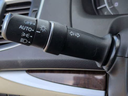 Used 2020 Acura TLX FWD image 28