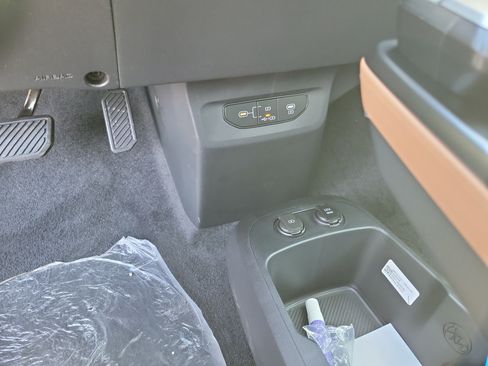 New 2026 Kia EV6 Wind RWD image 19