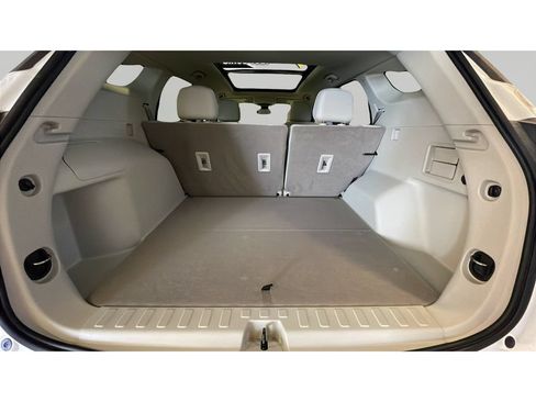 Used 2023 GMC Terrain Denali w/ Denali Premium Package AWD/4WD image 17