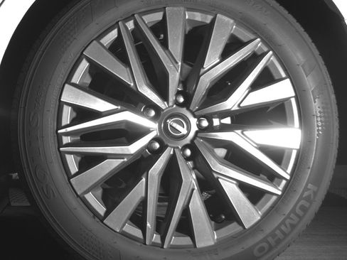 Used 2025 Nissan Altima 2.5 SV image 14