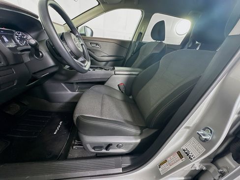 Used 2023 Nissan Rogue SV image 13