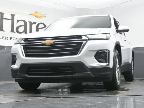 Used 2023 Chevrolet Traverse LT FWD image 60