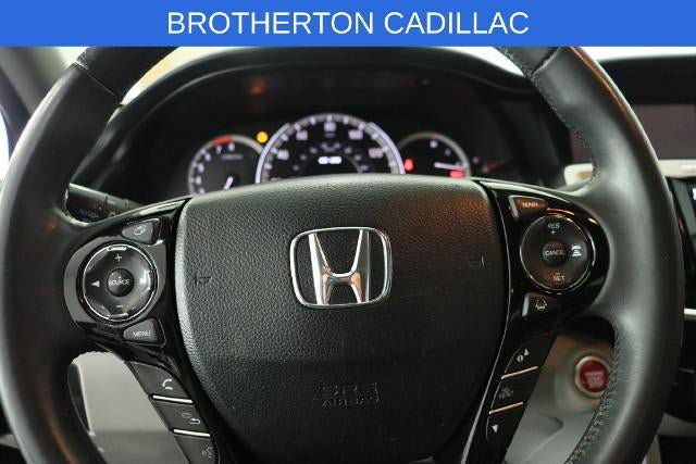 Used 2017 Honda Accord Touring image 17