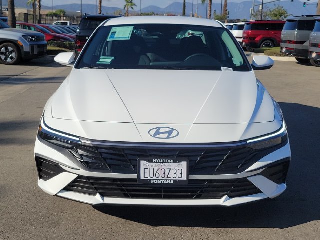 Used 2026 Hyundai Elantra SE FWD image 30