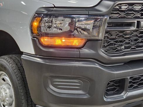 Used 2023 RAM 2500 Tradesman AWD/4WD image 13