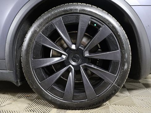 Used 2023 Tesla Model X Plaid image 18