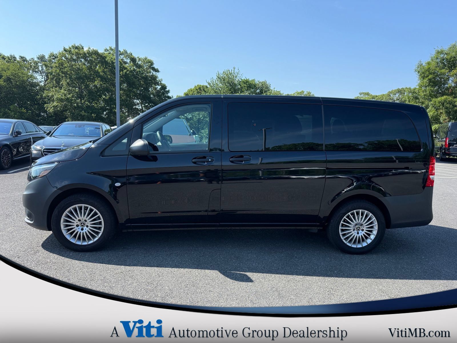 Certified 2023 Mercedes-Benz Metris Passenger image 5