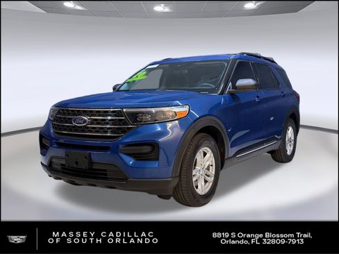 Used 2020 Ford Explorer XLT image 1