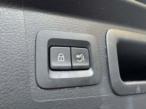 Used 2023 MAZDA CX-50 2.5 S w/ Weather Package image 25