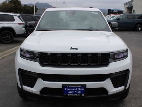 New 2026 Jeep Grand Cherokee Limited w/ Limited Altitude Package image 2