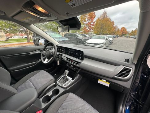 New 2026 Kia Seltos LX image 24