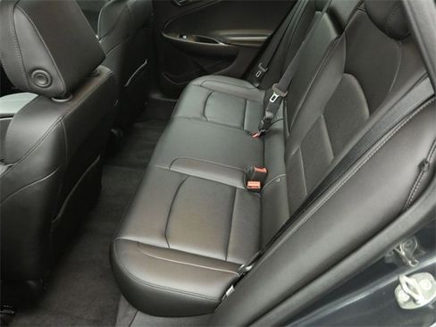 Used 2018 Chevrolet Malibu Premier w/ Premier Sun and Wheel Package image 21