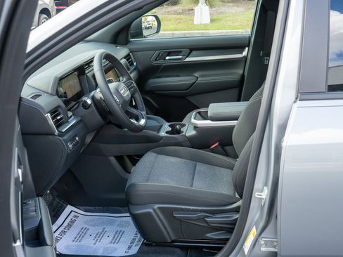 New 2026 GMC Terrain Elevation w/ LPO, Floor Liner Package image 18