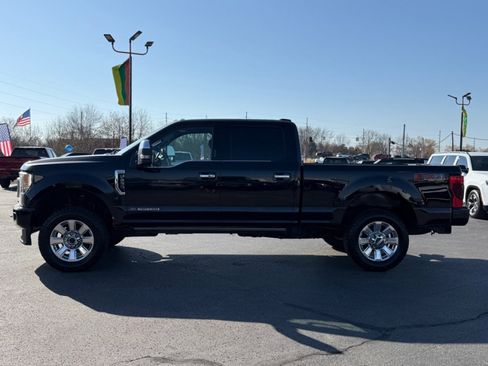 Used 2022 Ford F250 Platinum image 5