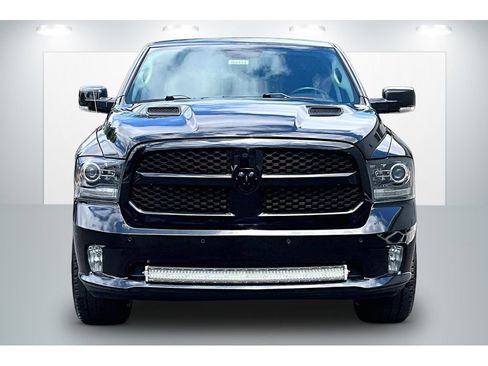 Used 2018 RAM 1500 Sport w/ Convenience Group AWD/4WD image 3