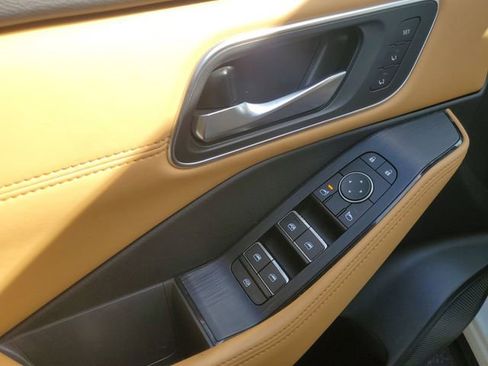 Certified 2023 Nissan Rogue Platinum w/ Platinum Premium Package FWD image 14