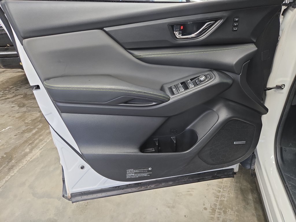 Used 2024 Subaru Ascent Onyx Edition Limited w/ Popular Package Onyx AWD/4WD image 12